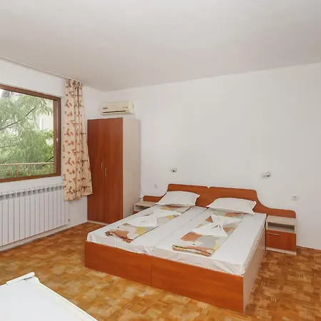 Guest house Galema